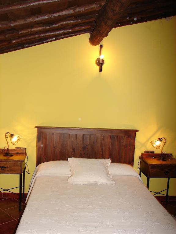 La Boticaria Casa Rural Apartamento Descargamaria Ruang foto