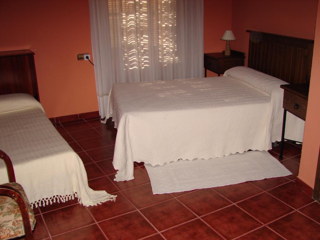 La Boticaria Casa Rural Apartamento Descargamaria Ruang foto
